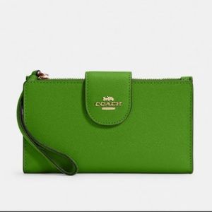 Coach Green Wristlet Wallet